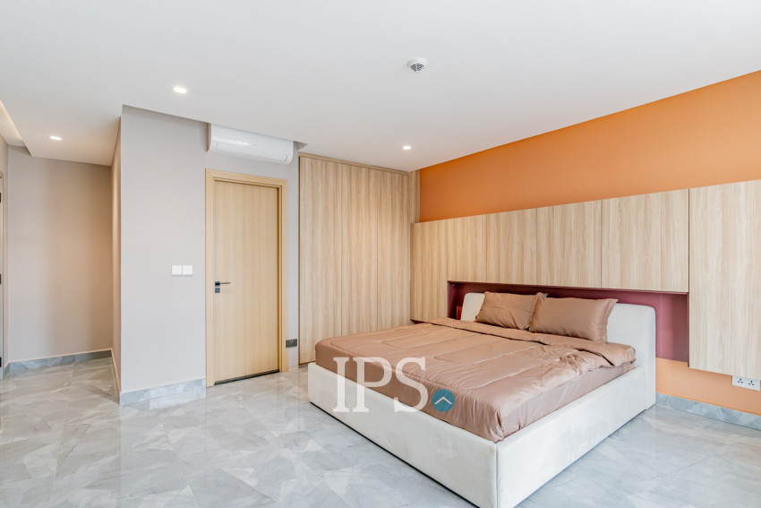 5 Bedroom Serviced Penthouse For Rent - Toul Kok, Phnom Penh