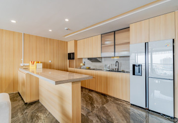 5 Bedroom Serviced Penthouse For Rent - Toul Kok, Phnom Penh thumbnail