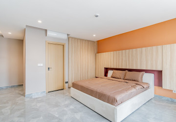 5 Bedroom Serviced Penthouse For Rent - Toul Kok, Phnom Penh thumbnail