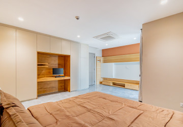 5 Bedroom Serviced Penthouse For Rent - Toul Kok, Phnom Penh thumbnail