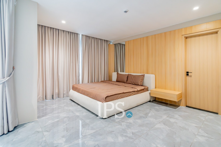 5 Bedroom Serviced Penthouse For Rent - Toul Kok, Phnom Penh