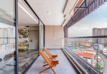 5 Bedroom Serviced Penthouse For Rent - Toul Kok, Phnom Penh thumbnail