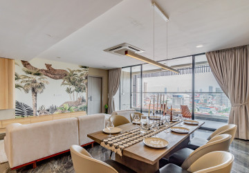 5 Bedroom Serviced Penthouse For Rent - Toul Kok, Phnom Penh thumbnail