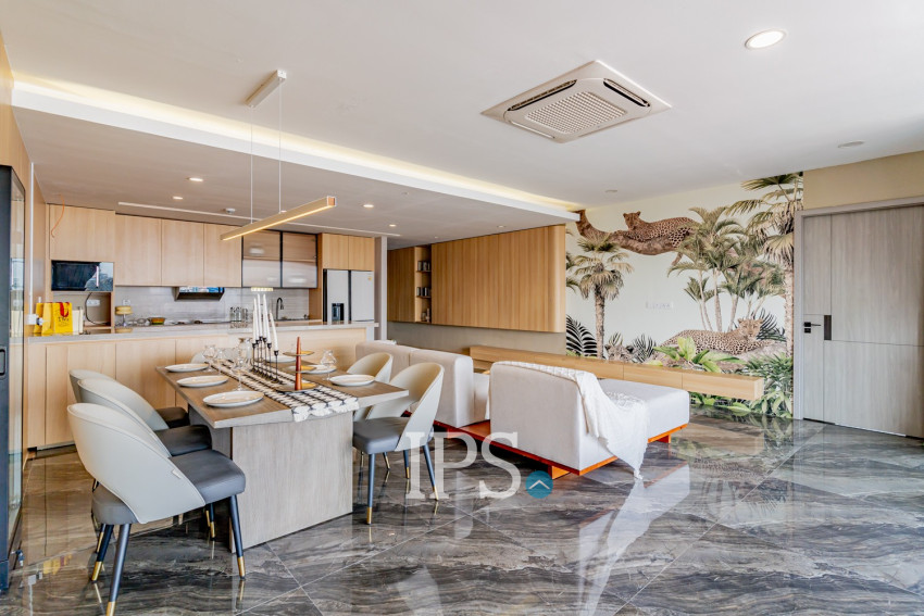 5 Bedroom Serviced Penthouse For Rent - Toul Kok, Phnom Penh