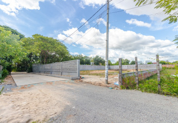 435 Sqm Land For Sale - Sala Kamreuk, Siem Reap thumbnail