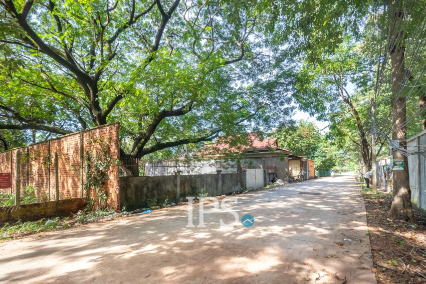 3,120 Sqm Commercial Land For Sale - Slor Kram, Siem Reap