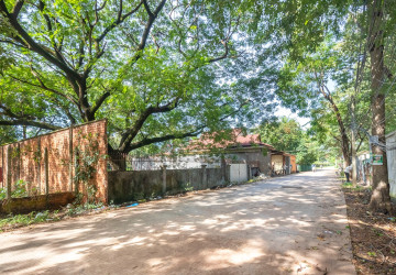 3,120 Sqm Commercial Land For Sale - Slor Kram, Siem Reap thumbnail