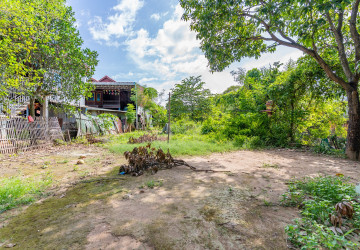 645 Sqm Land For Sale - Lvea Aem, Kandal Province thumbnail