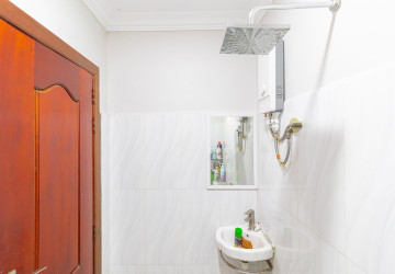 1 Bedroom House For Rent - Nokor Thum, Siem Reap thumbnail