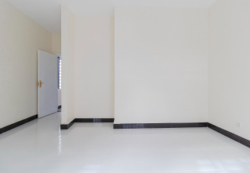 4 Bedroom House For Sale - Krabei Riel, Siem Reap thumbnail