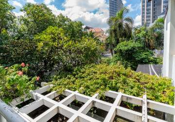 4 Bedroom Villa For Rent - Boeung Kak 2, Phnom Penh thumbnail