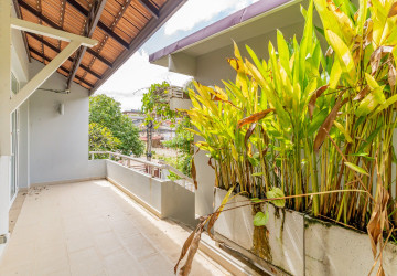 4 Bedroom Villa For Rent - Boeung Kak 2, Phnom Penh thumbnail