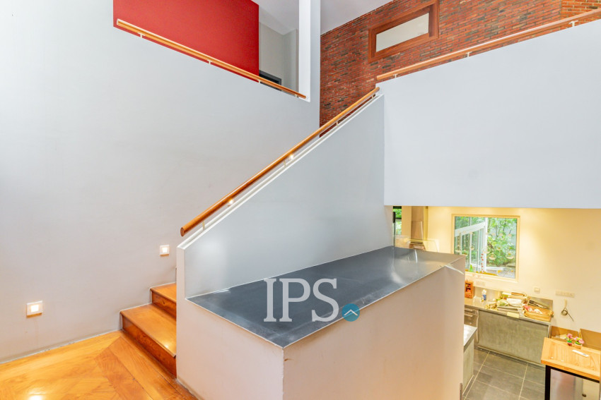 4 Bedroom Villa For Rent - Boeung Kak 2, Phnom Penh