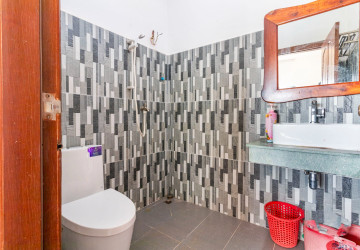 3 Bedroom House For Rent - Chreav, Siem Reap thumbnail