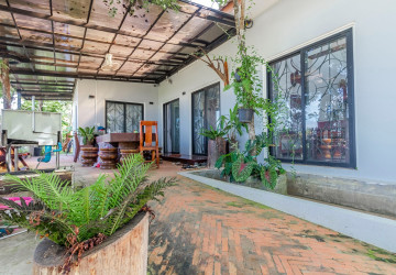 3 Bedroom House For Rent - Chreav, Siem Reap thumbnail