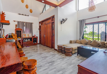 3 Bedroom House For Rent - Chreav, Siem Reap thumbnail
