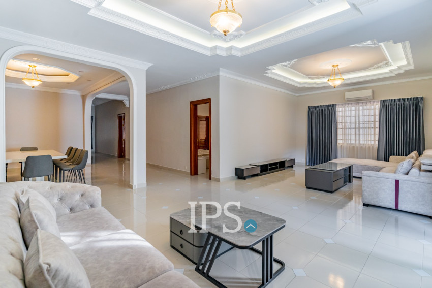 5 Bedroom Villa For Rent - BKK1, Phnom Penh