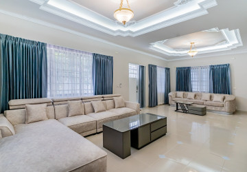 5 Bedroom Villa For Rent - BKK1, Phnom Penh thumbnail