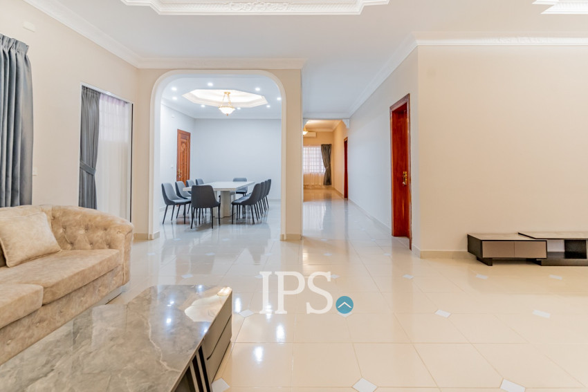 5 Bedroom Villa For Rent - BKK1, Phnom Penh