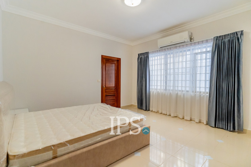 5 Bedroom Villa For Rent - BKK1, Phnom Penh
