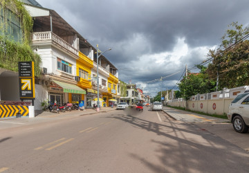 2 Bedroom Shophouse For Rent - Svay Dangkum, Siem Reap thumbnail