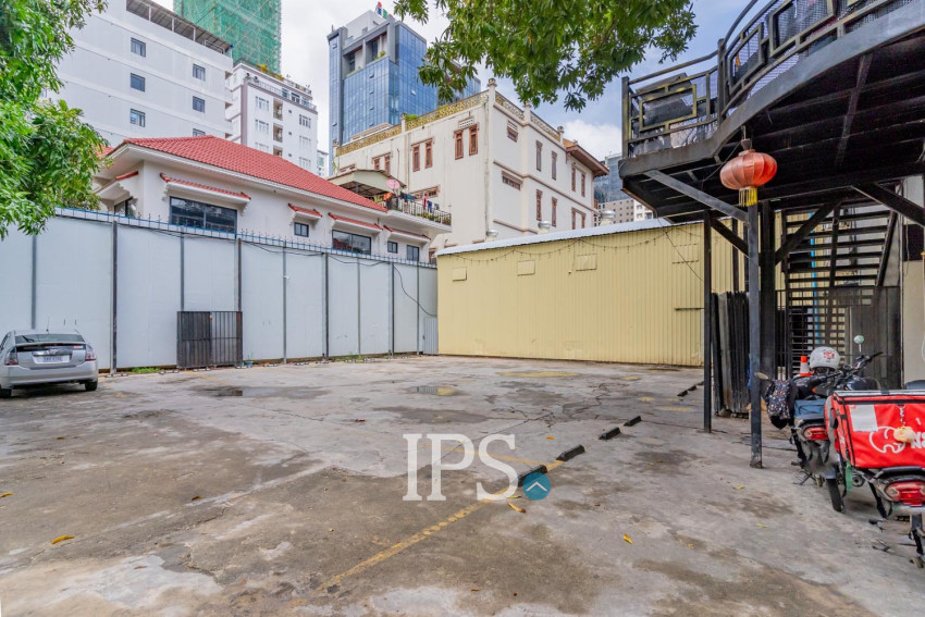 1,012 Sqm Land For Sale - BKK1, Phnom Penh