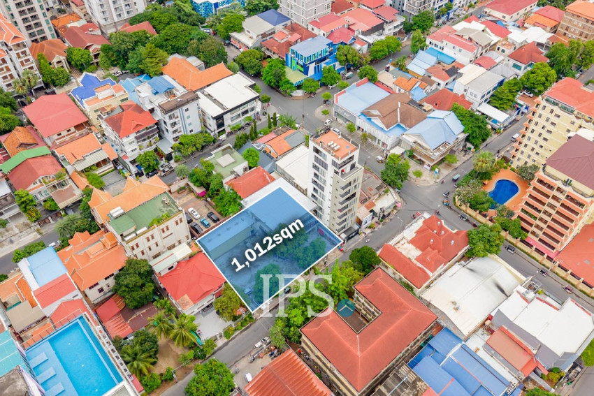 1,012 Sqm Land For Sale - BKK1, Phnom Penh