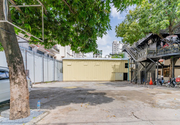 1,012 Sqm Land For Sale - BKK1, Phnom Penh thumbnail