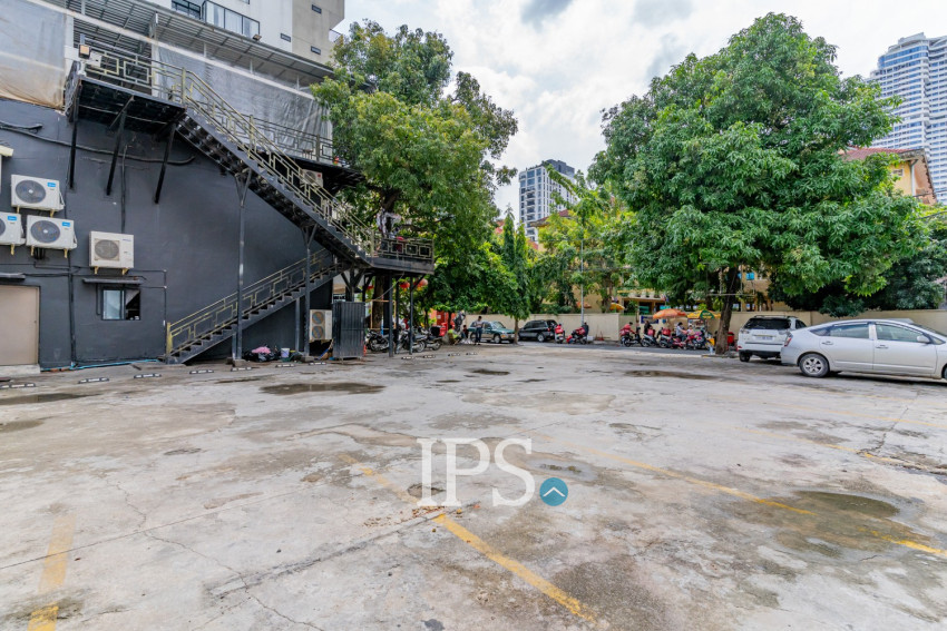 1,012 Sqm Land For Sale - BKK1, Phnom Penh