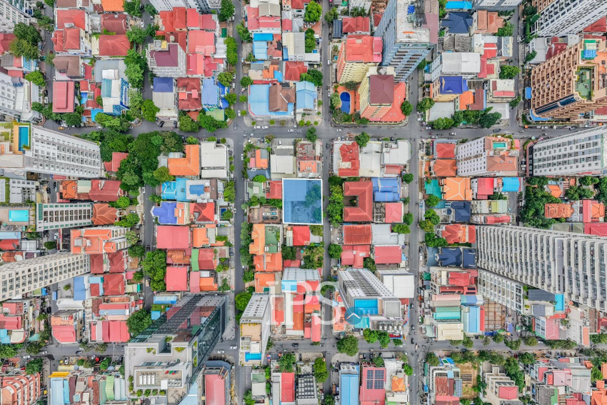 1,012 Sqm Land For Sale - BKK1, Phnom Penh