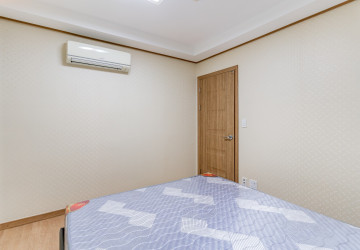 2 Bedroom Condo For Rent - De Castle Royal, BKK1, Phnom Penh thumbnail