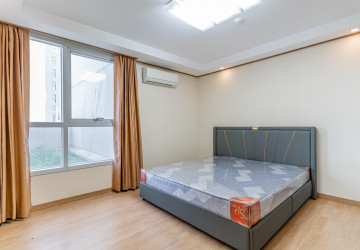 2 Bedroom Condo For Rent - De Castle Royal, BKK1, Phnom Penh thumbnail