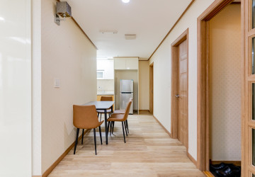 2 Bedroom Condo For Rent - De Castle Royal, BKK1, Phnom Penh thumbnail