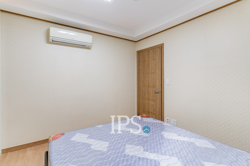 2 Bedroom Condo For Rent - De Castle Royal, BKK1, Phnom Penh