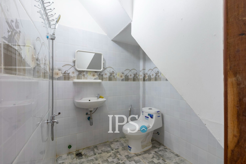 2 Bedroom Shophouse For Rent - Svay Dangkum, Siem Reap