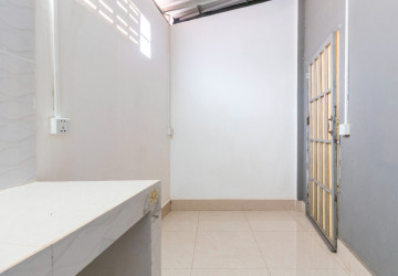 2 Bedroom Shophouse For Rent - Svay Dangkum, Siem Reap thumbnail