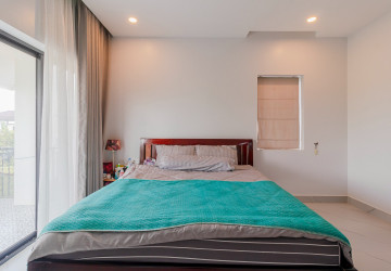 4 Bedroom House For Rent - Svay Dangkum, Siem Reap thumbnail