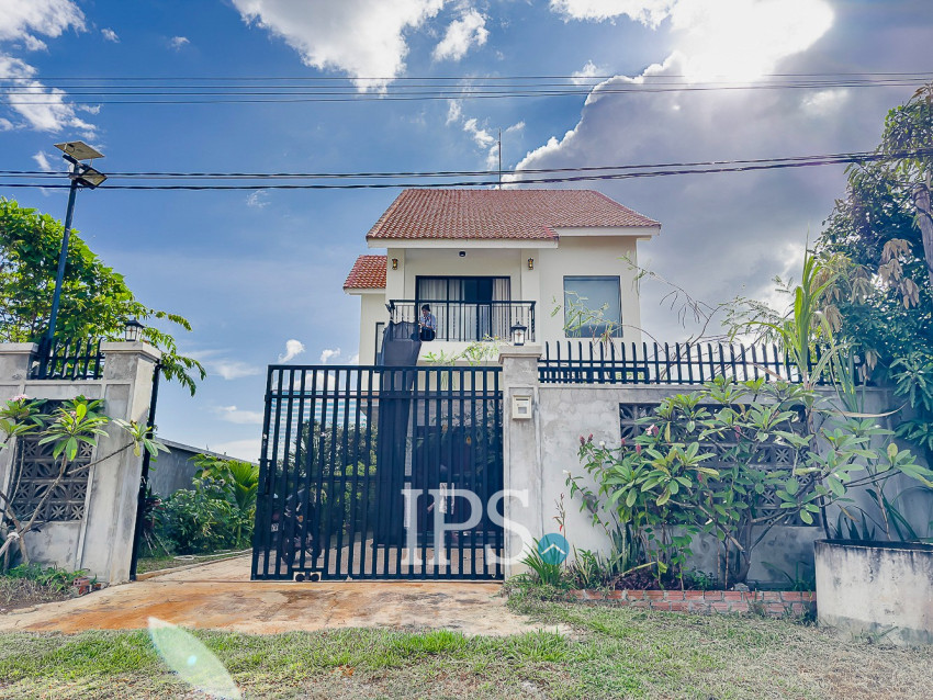 4 Bedroom House For Rent - Svay Dangkum, Siem Reap