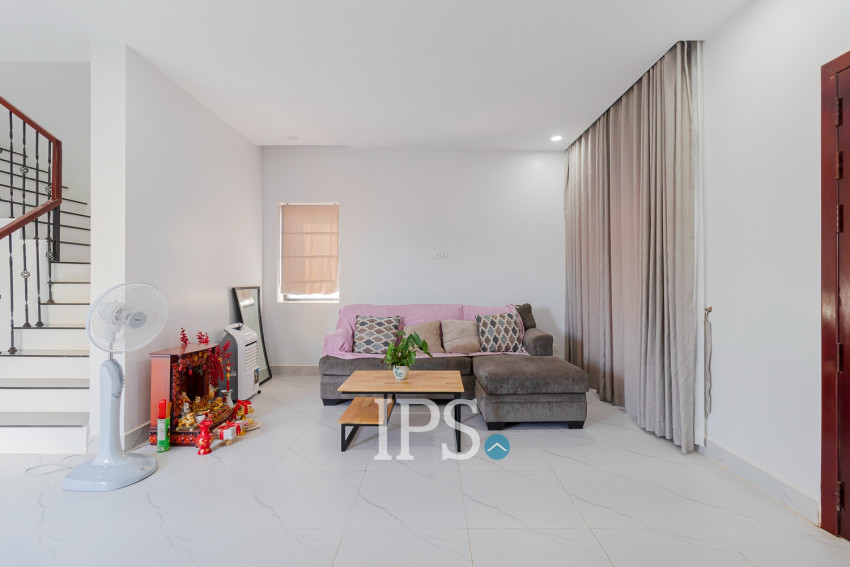 4 Bedroom House For Rent - Svay Dangkum, Siem Reap