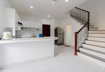 4 Bedroom House For Rent - Svay Dangkum, Siem Reap thumbnail