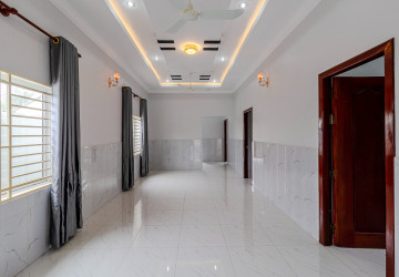 3 Bedroom House For Rent - Slor Kram, Siem Reap thumbnail