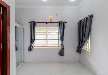 3 Bedroom House For Rent - Slor Kram, Siem Reap thumbnail