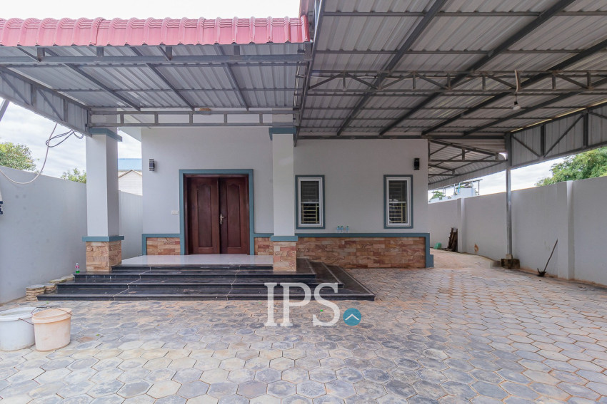 3 Bedroom House For Rent - Slor Kram, Siem Reap