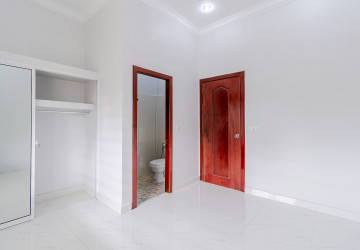 3 Bedroom House For Rent - Slor Kram, Siem Reap thumbnail
