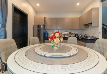 4 Bedroom Villa For Sale - Borey Tourism, Kandaek, Siem Reap thumbnail