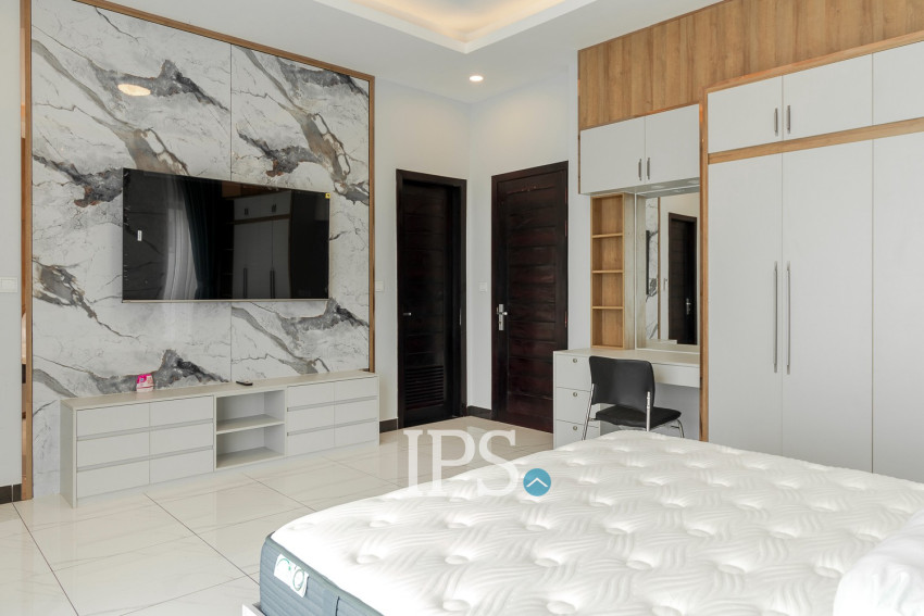 4 Bedroom Villa For Sale - Borey Tourism, Kandaek, Siem Reap