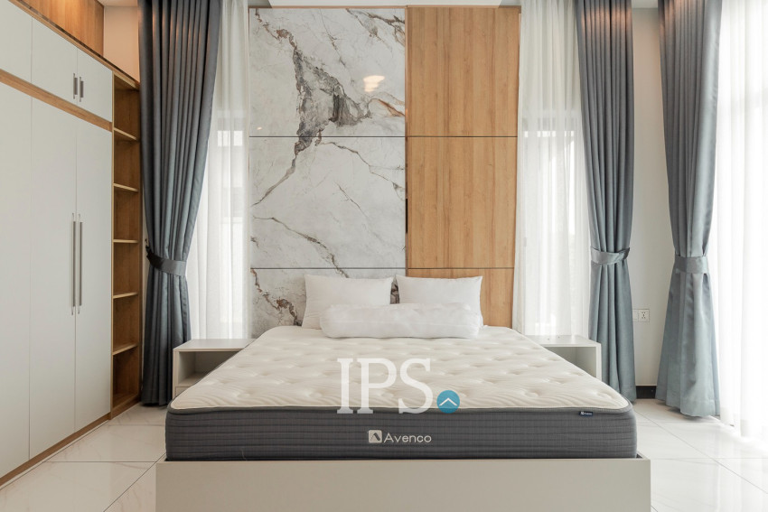 4 Bedroom Villa For Sale - Borey Tourism, Kandaek, Siem Reap