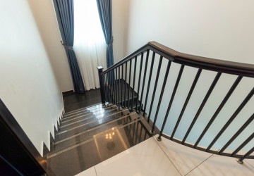 4 Bedroom Villa For Sale - Borey Tourism, Kandaek, Siem Reap thumbnail