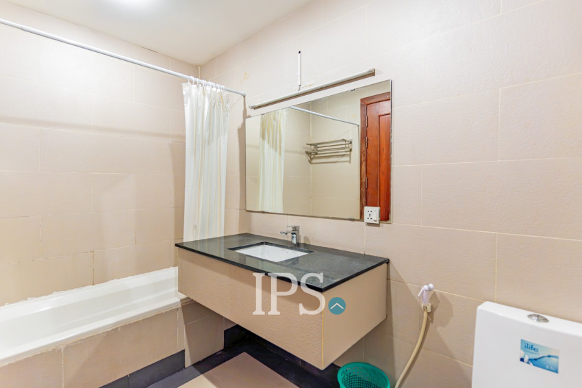 2 Bedroom Serviced Apartment For Rent - BKK1, Phnom Penh