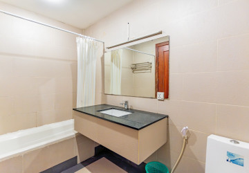 2 Bedroom Serviced Apartment For Rent - BKK1, Phnom Penh thumbnail